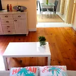 Holiday home Le Patio Maison De Charme 150m Et Hyper Centre La Rochelle (Charente-Maritime)