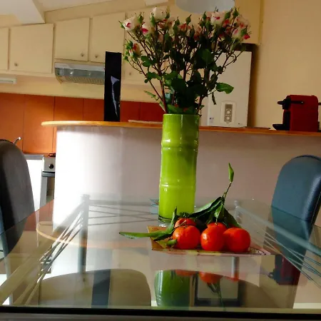 Nyaraló Le Patio Maison De Charme 150m Et Hyper Centre La Rochelle